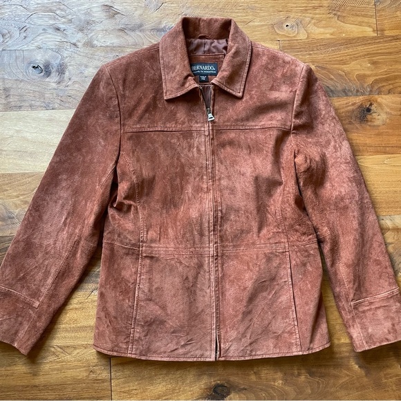 Vintage Washable Genuine Suede Leather Jacket in Rust with Front Zip Closure - Picture 4 of 13